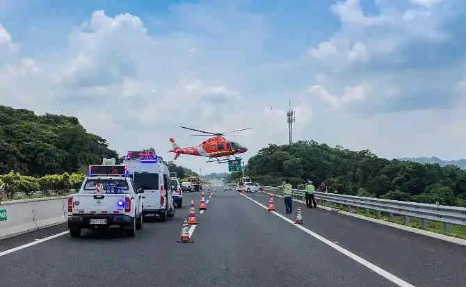 博爱高速公路汽车救援案例